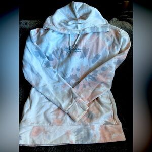Hollister hoodie with side pockets